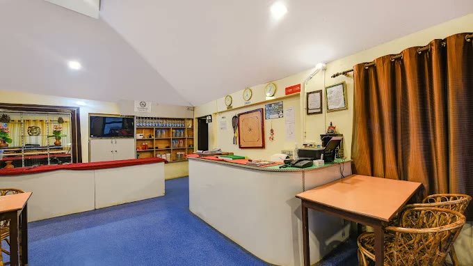 Reception lounge with Carrom and Badminton games